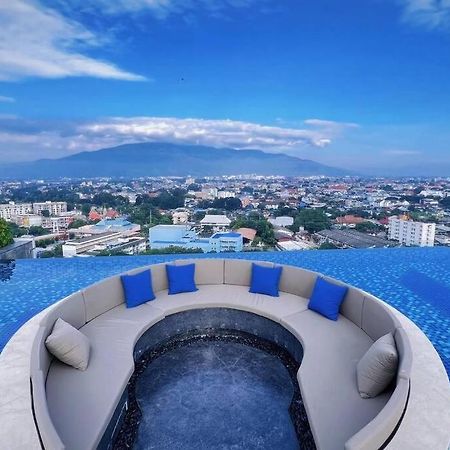 Modern Style Room With Sky Pool 古城边天际泳池公寓 شيانغ ماي المظهر الخارجي الصورة