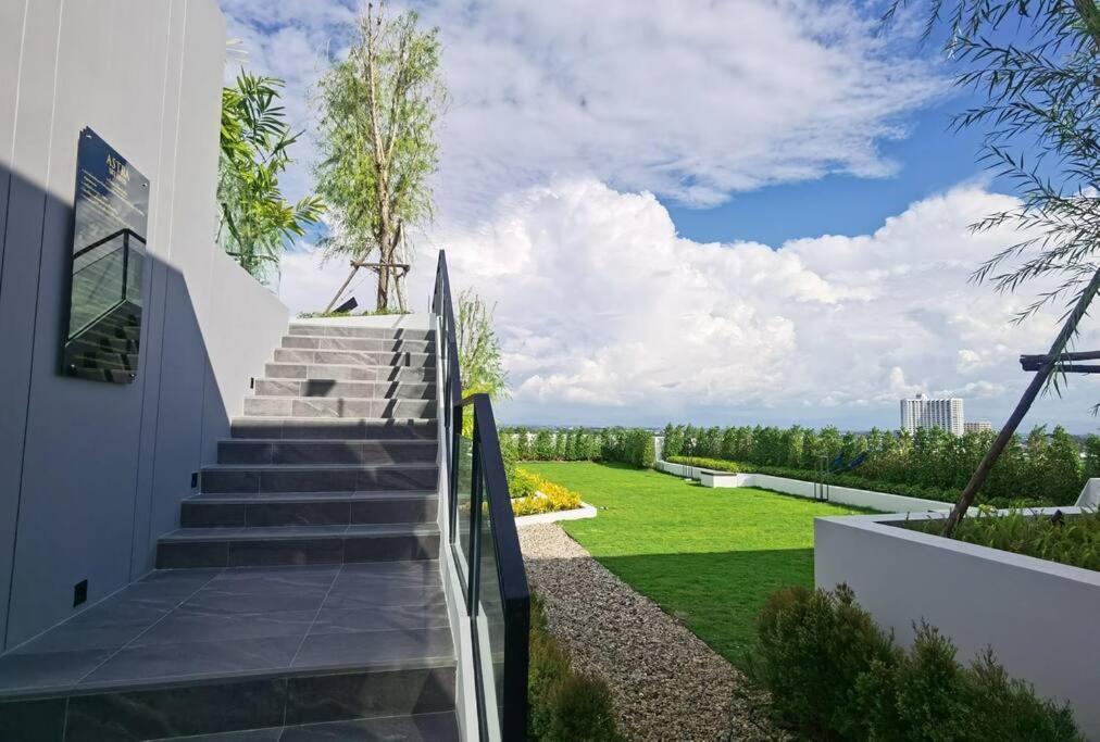 Modern Style Room With Sky Pool 古城边天际泳池公寓 شيانغ ماي المظهر الخارجي الصورة